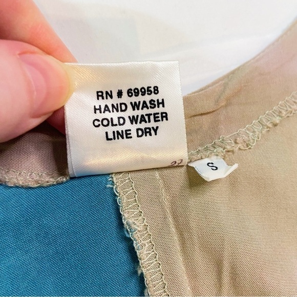 Las Manos vintage rayon tie back short sleeve Indonesian mini dress S - Picture 6 of 8